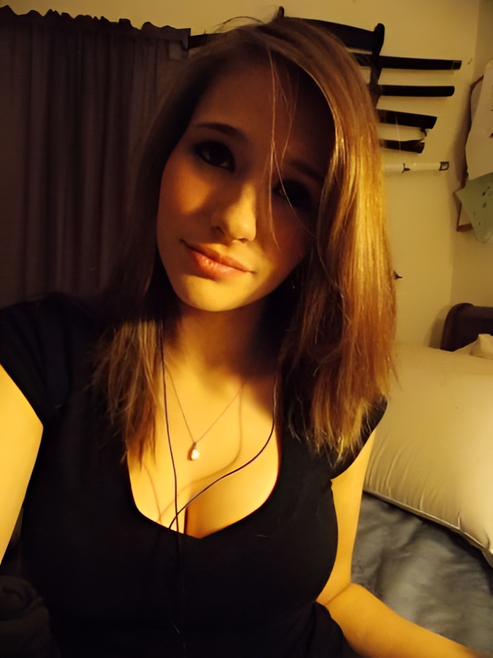 Сабина привлекальеная девушка из Первоуральска цена от 5000 руб