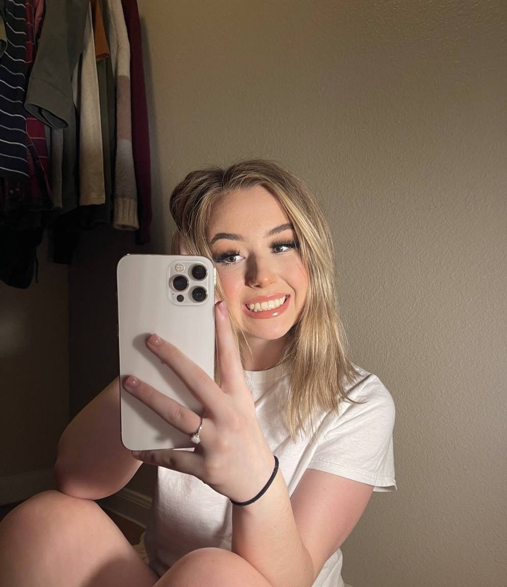 Ника привлекальеная девушка из Первоуральска цена от 3000 руб