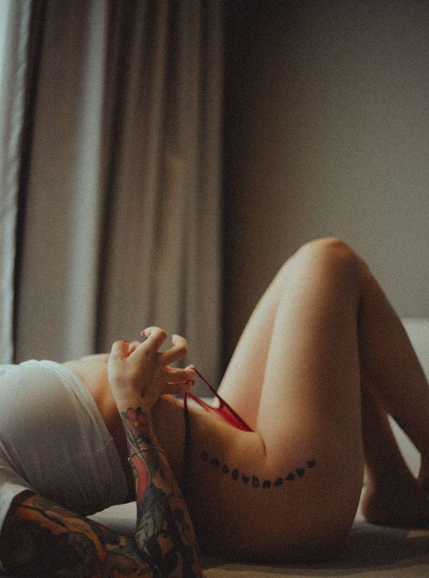 Лера привлекальеная девушка из Первоуральска цена от 7000 руб