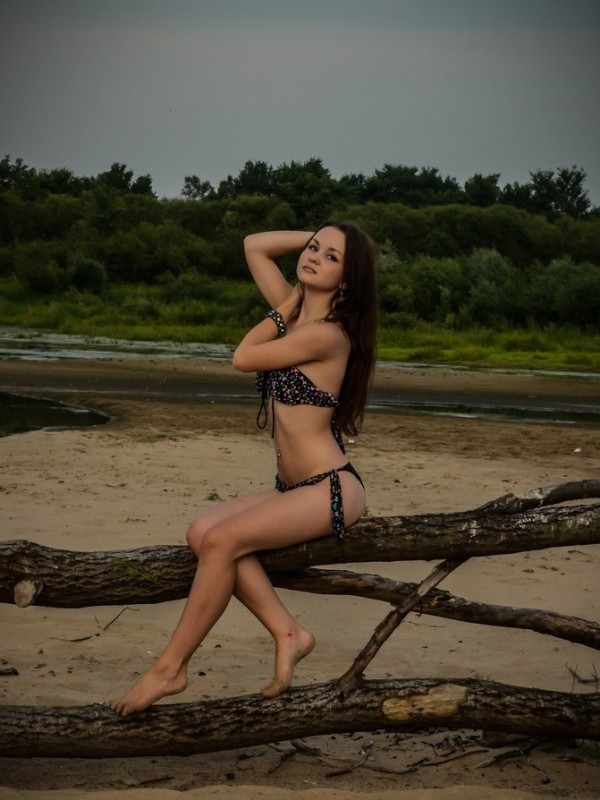 Натусик привлекательная девушка из Первоуральска цена от 3500 руб