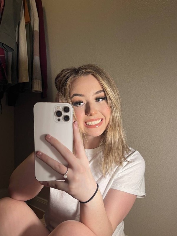 Ника привлекательная девушка из Первоуральска цена от 3000 руб