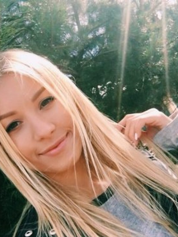 Тоня привлекательная девушка из Первоуральска цена от 3000 руб