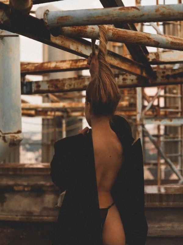 Тонечка привлекательная девушка из Первоуральска цена от 6000 руб