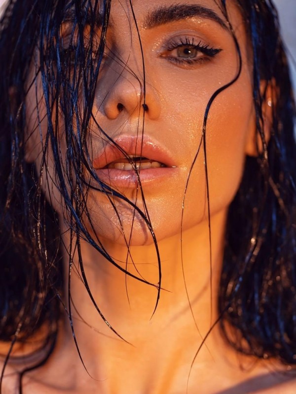 Эмилия привлекательная девушка из Первоуральска цена от 8000 руб